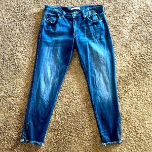 KanCan good condition! I was an 11 but these have LOTS of stretch!